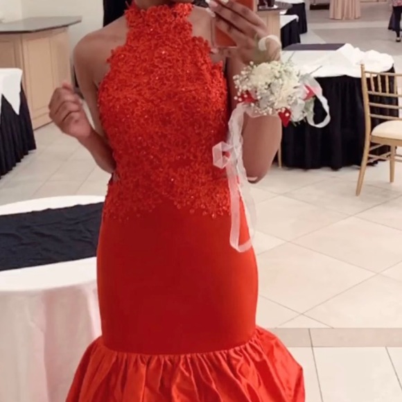 Prom Dress - Picture 3 of 3